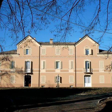 Villa Meli Lupi - Residenze Temporanee Parma Exterior foto